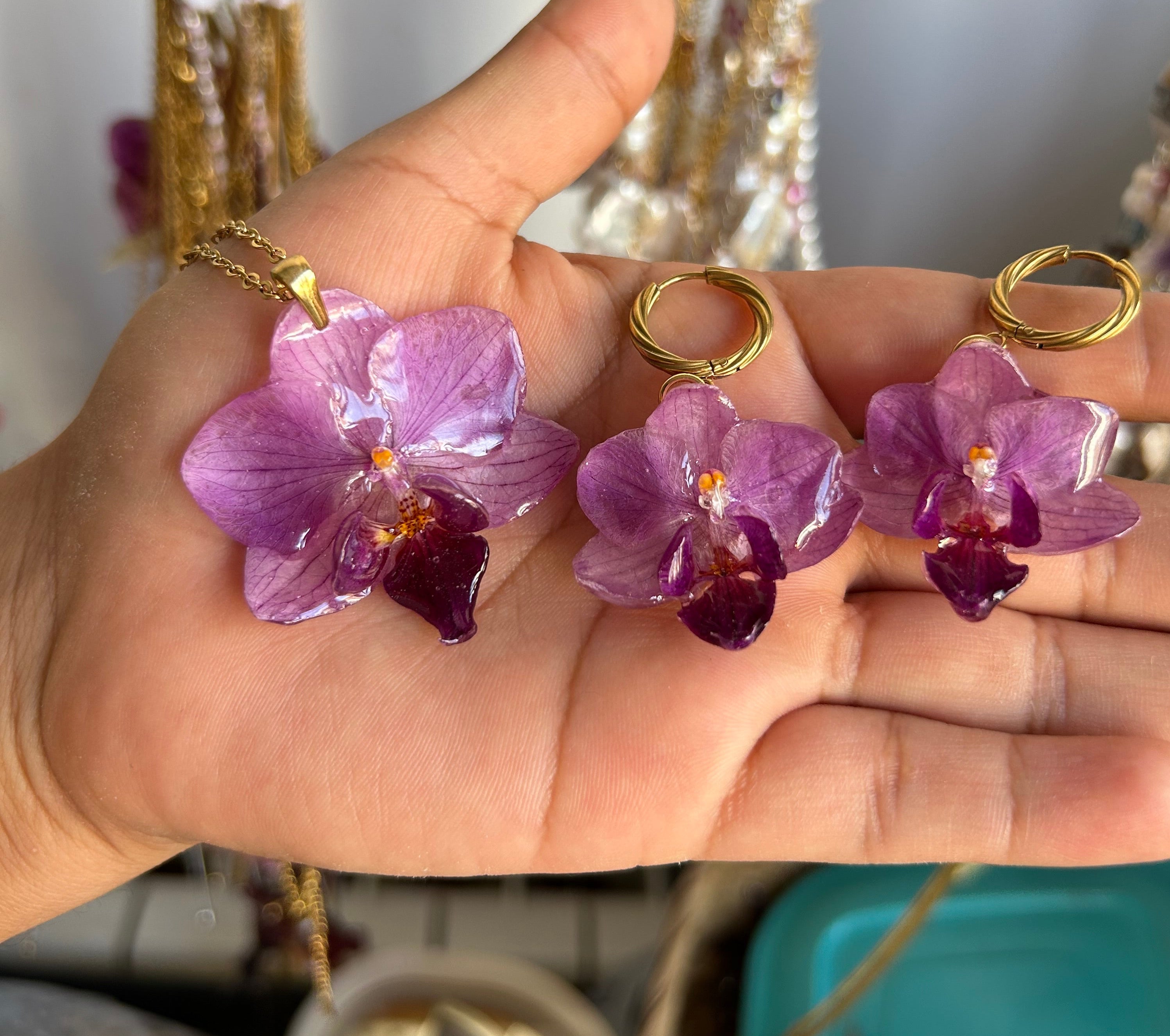 Conjunto de orquídea reales (colgante+pendientes)