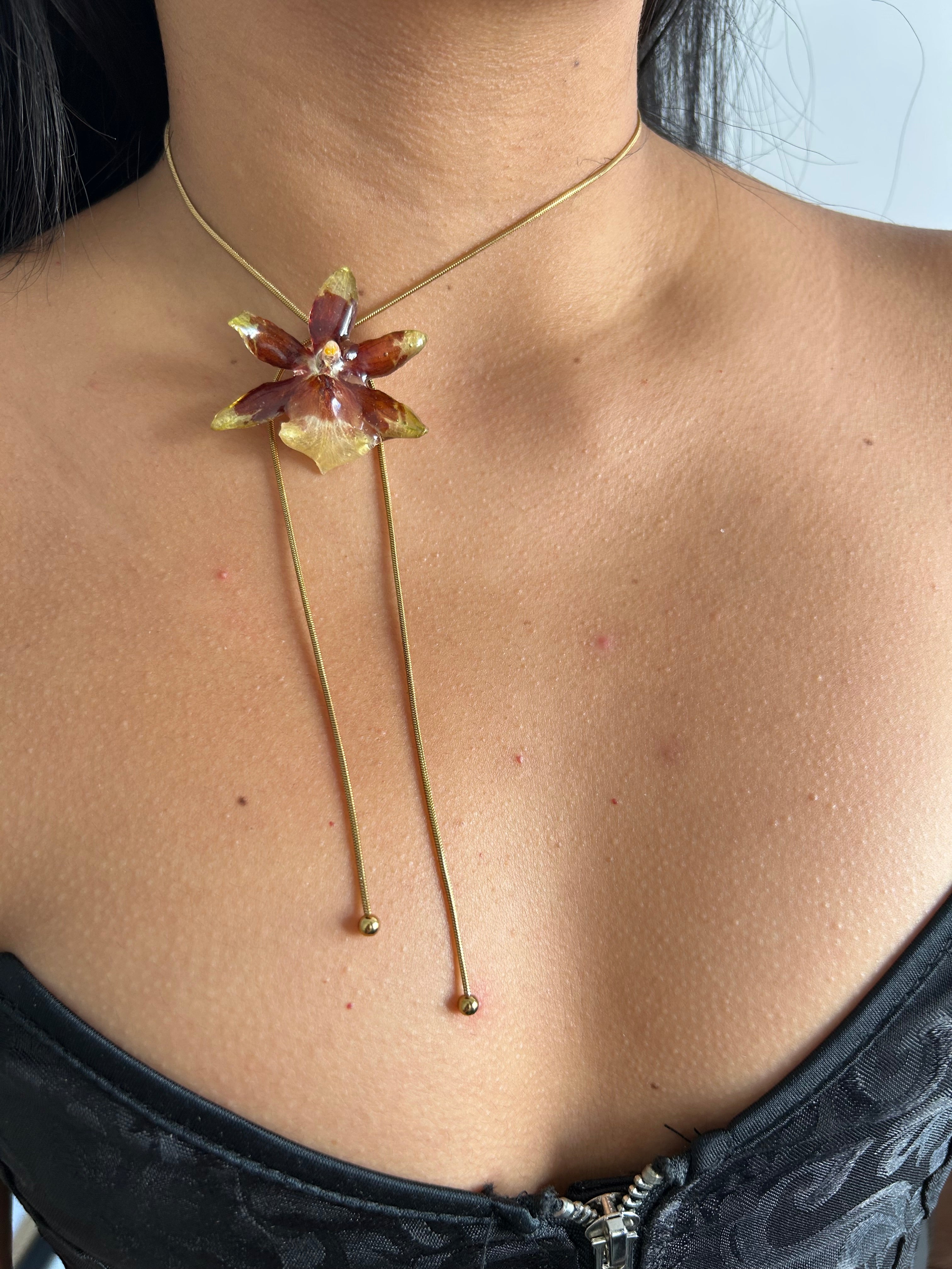 Exotic mini star