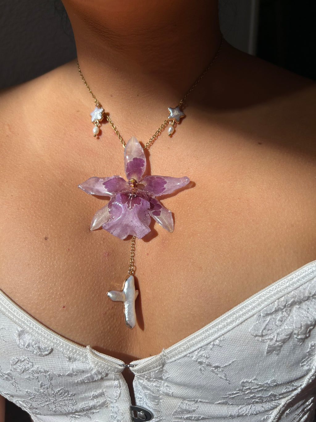 Grand Orchid star purple