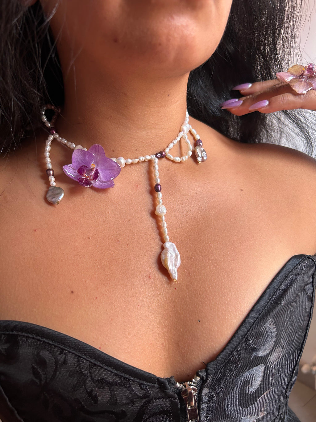 ORCHID MINI PURPLE WITH PEARLS