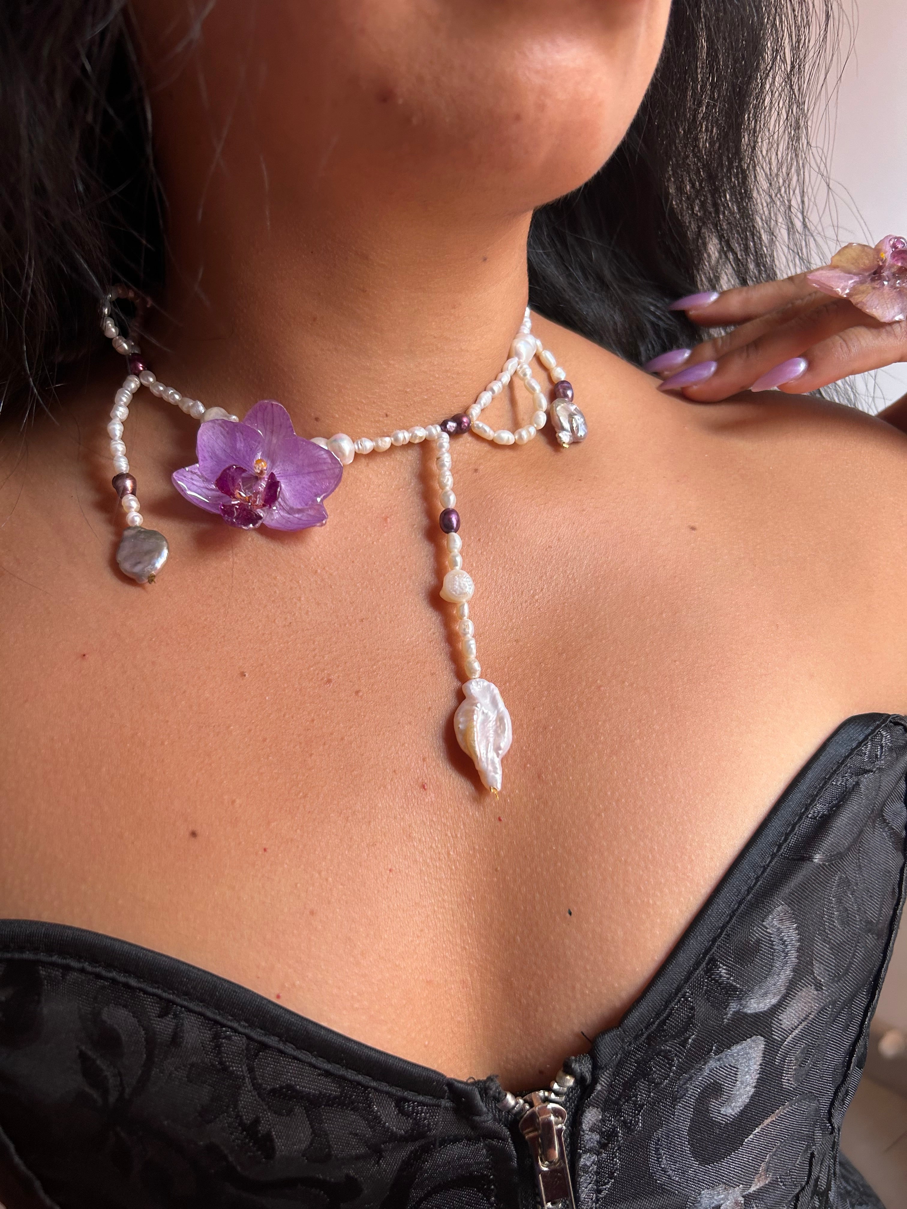 ORCHID MINI PURPLE WITH PEARLS