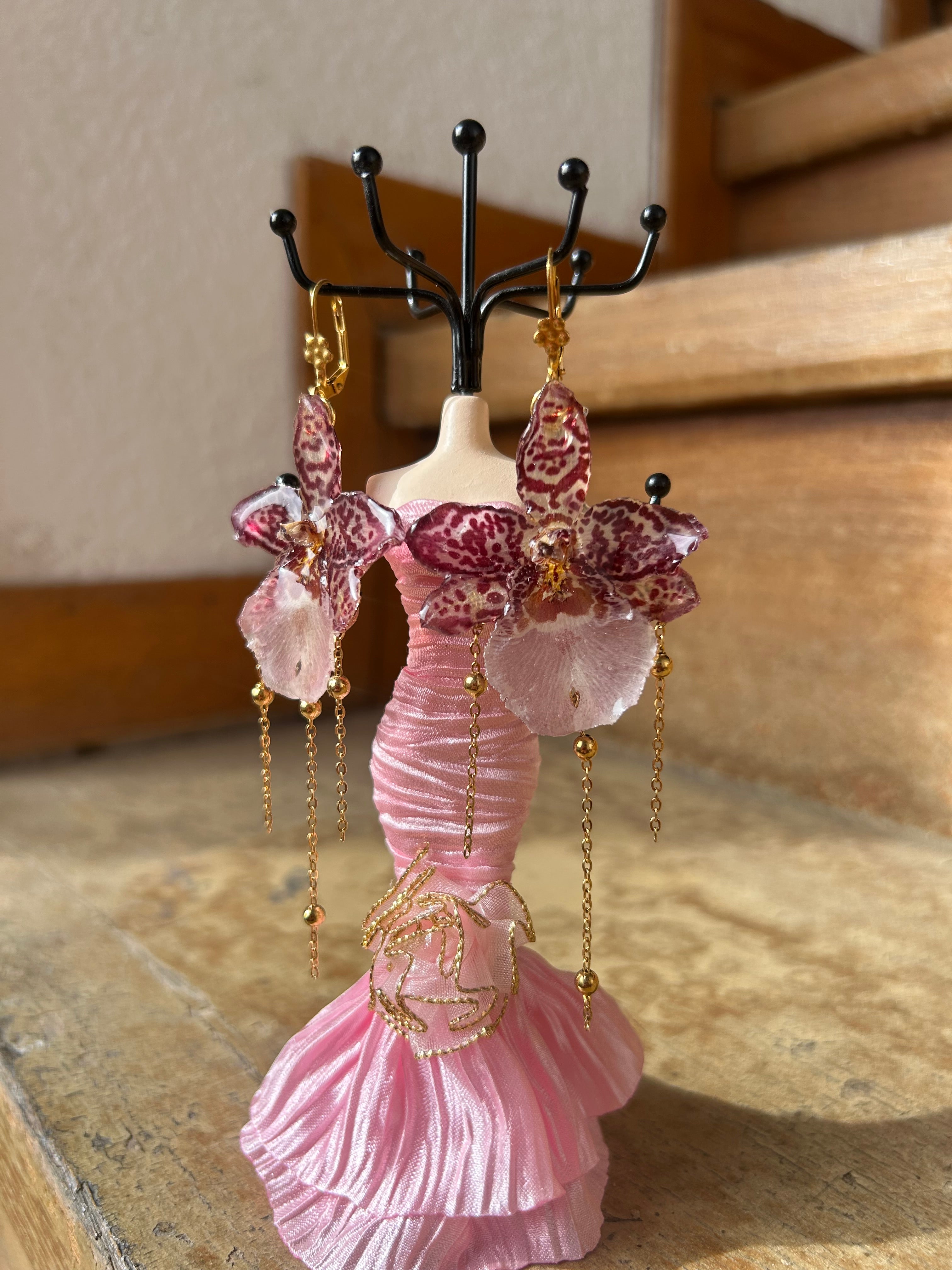 aretes de orquídea exótica