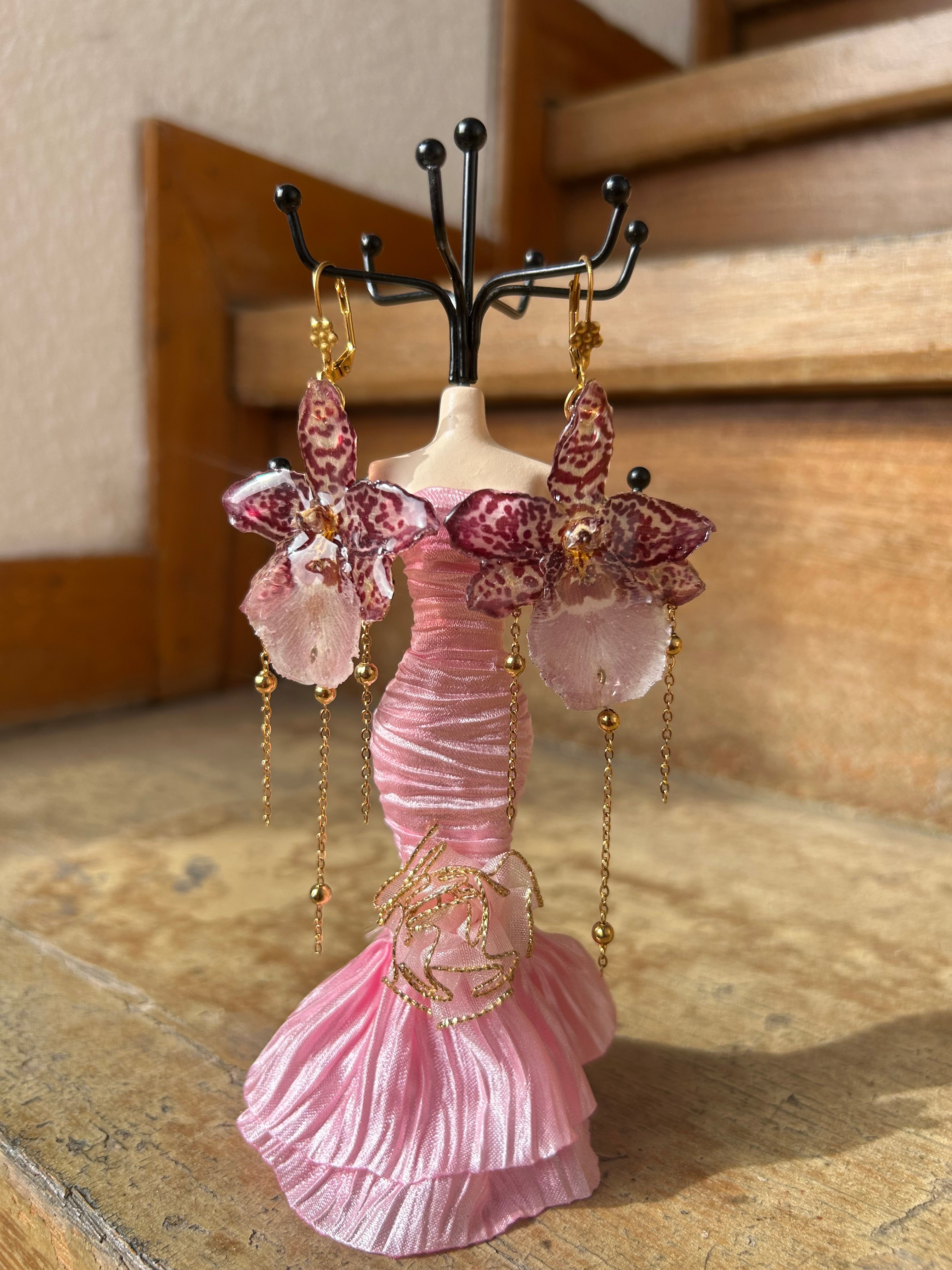 aretes de orquídea exótica