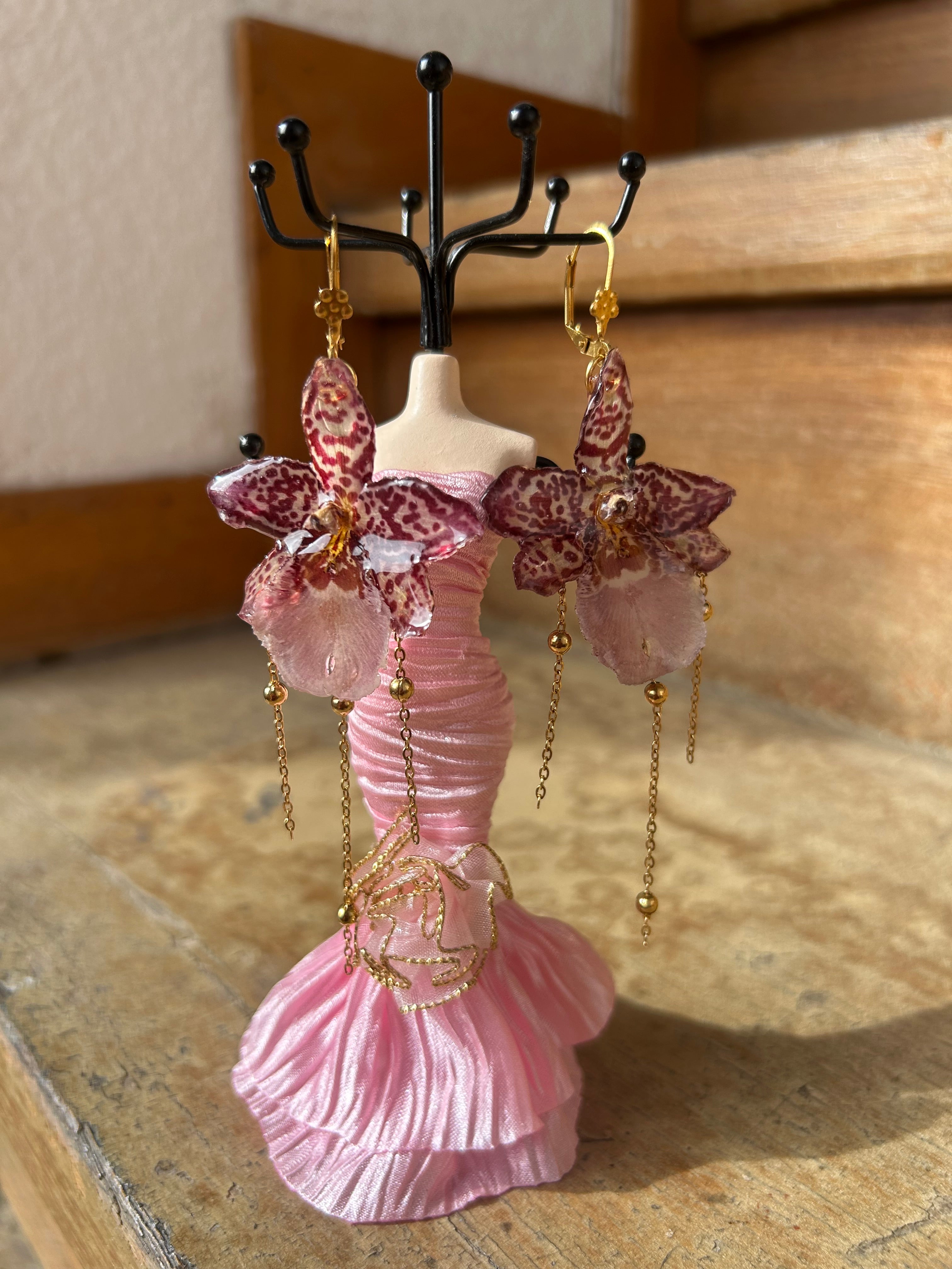 aretes de orquídea exótica