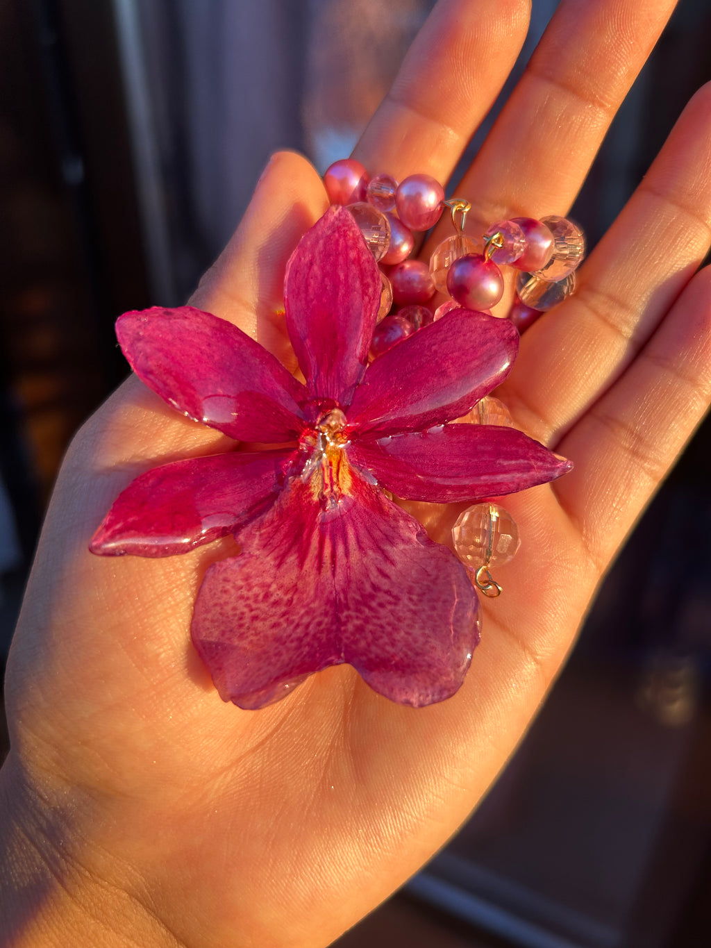 Orchid Nelly with pearls