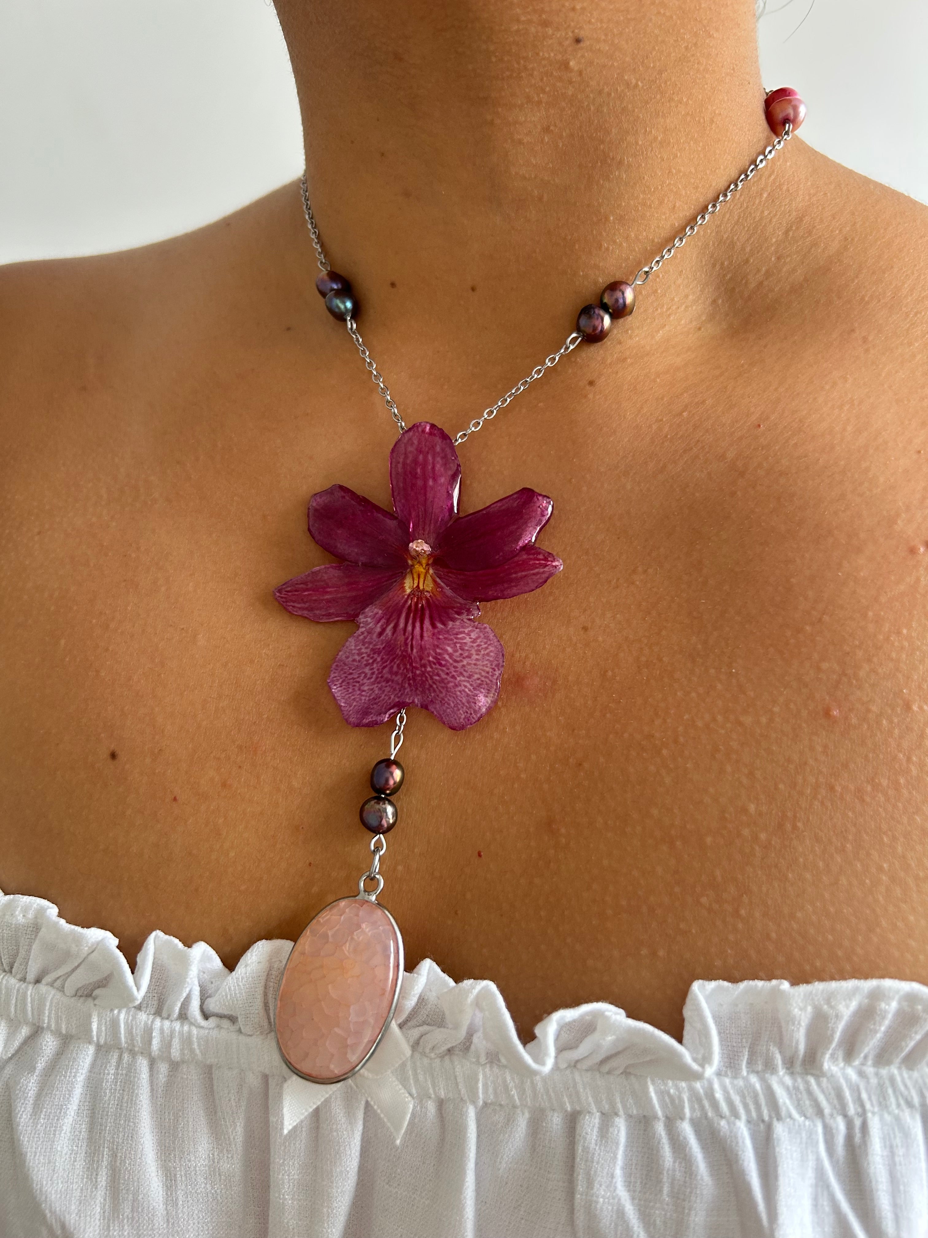 Orchid Nelly isler